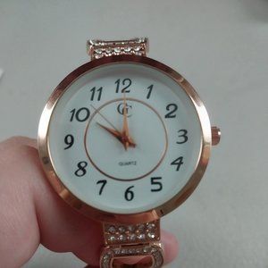 CC Quartz Movement Analog Women's Watch - Rose Gold - Battery Required